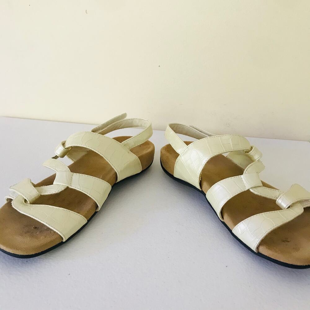 Vionic Women's Paros Comfort Flat Back Strap Sandals Cream Crocodile Size 7 - Picture 6 of 9